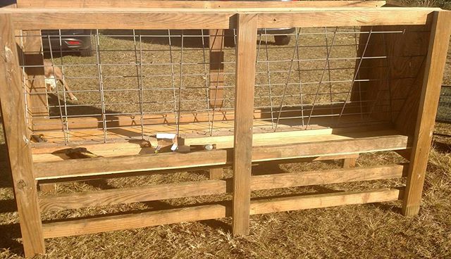 Read more about the article The new goat feeder at #avalon_farms, built completely out of recycled materials. Not bad for a couple of farming software nerds!